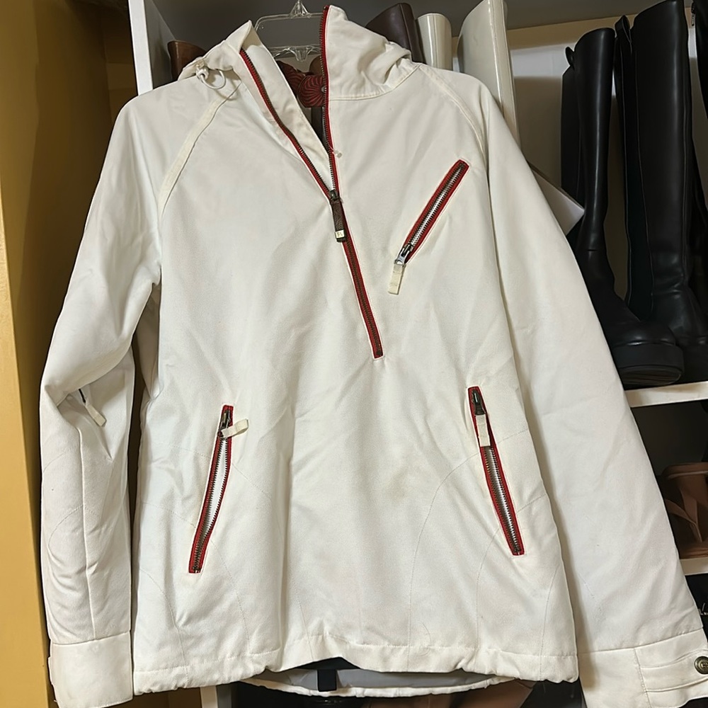 B by Burton snowboard pullover jacket